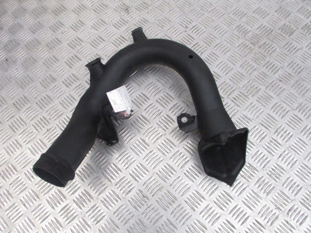 фото №1, Труба воздуха резонатор 2.2d4d toyota rav4 iii 07