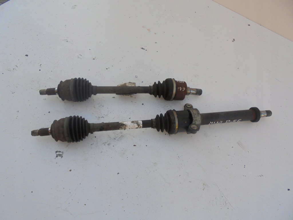 фото №1, Привідний вал правий перед mini one r56 1.4 16v