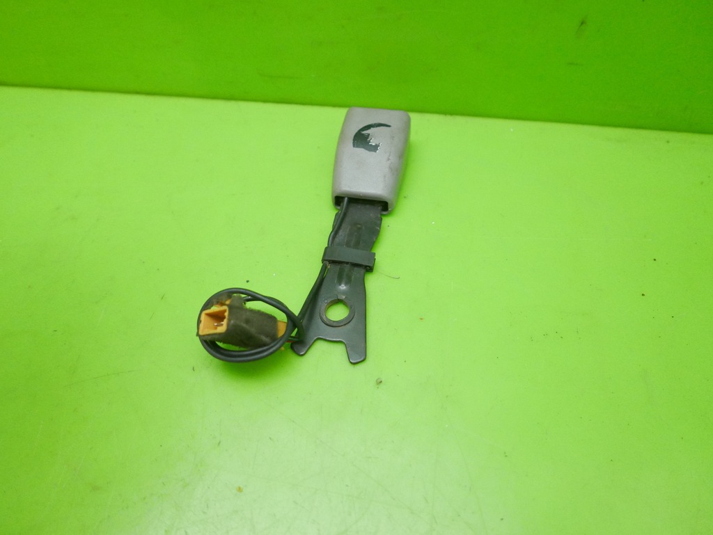 фото №2, Замок поперечина перед правое kia sedona i 2.9 crdi