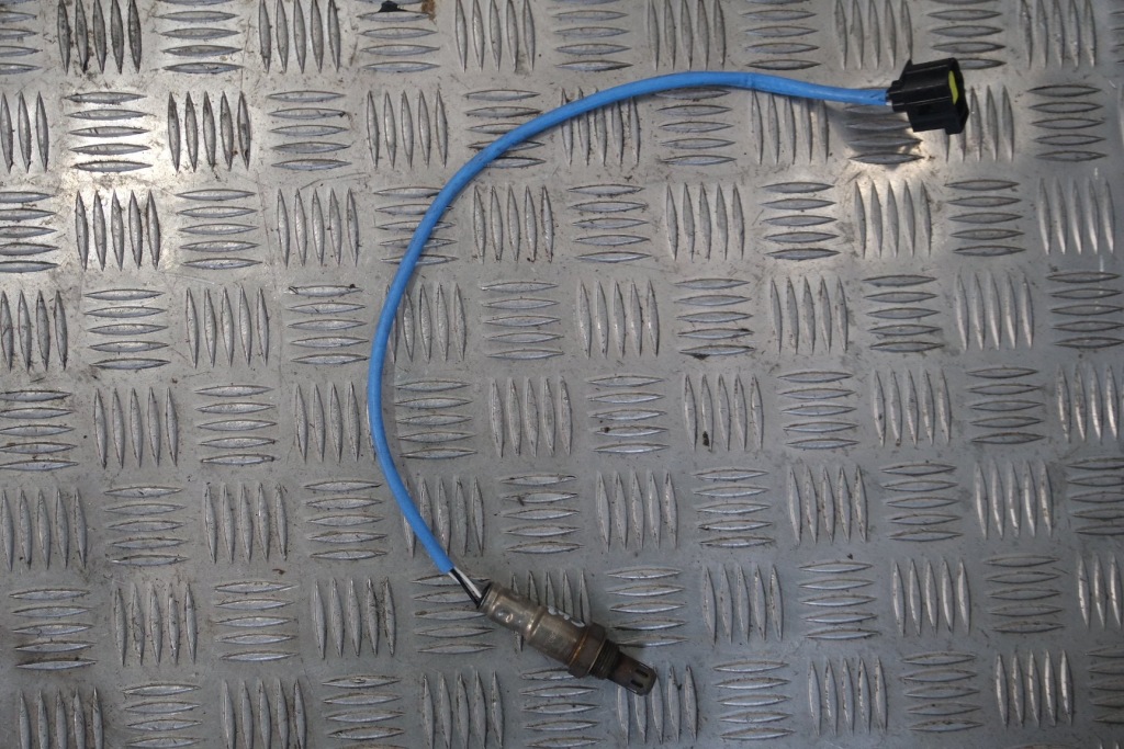 фото №1, Датчик лямбда-зонд mercedes w205 w253 a0005422004 amg