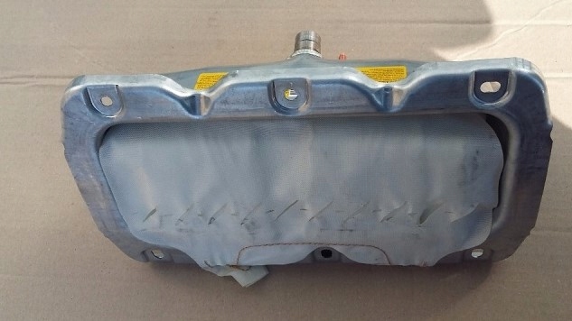 фото №1, Ford ecosport 2015 r подушка w консоль