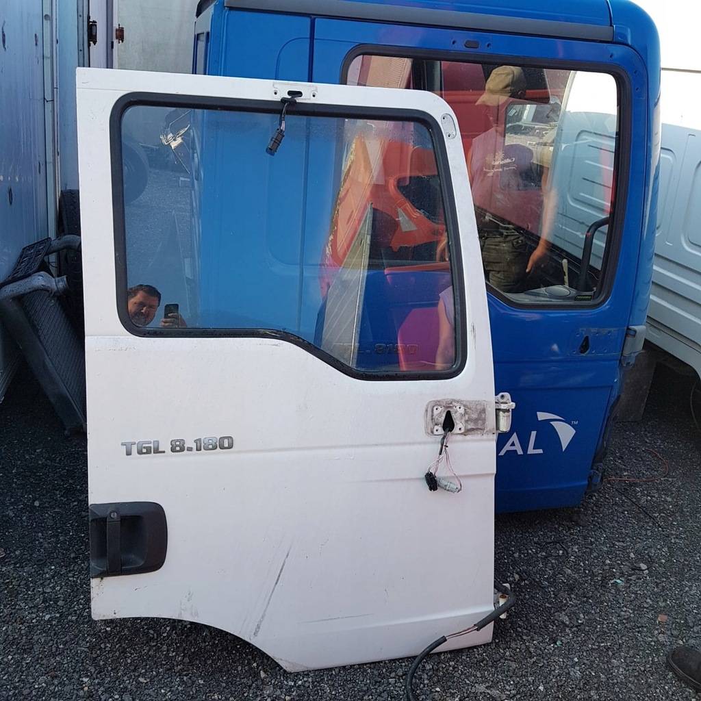 фото №1, Дверь правое передние man tgl