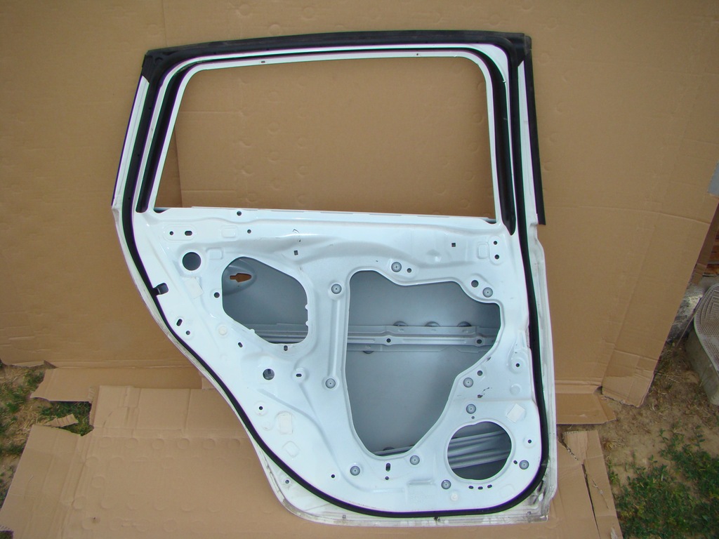 фото №10, Mazda 6 gj kombi 13-17r. дверь левая задние d819