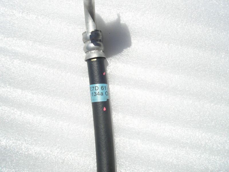 фото №6, Nowe оригинальные провода кондиционера mazda 323