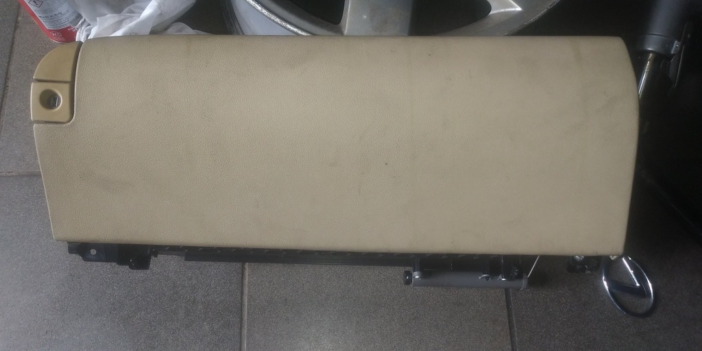 фото №1, Бардачок пассажира lexus is 250