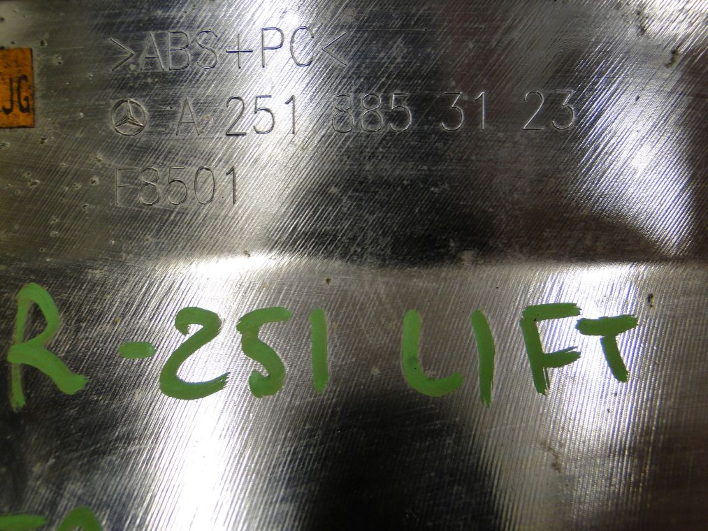 фото №9, Mercedes r klasa w251 lift лист хром спойлер