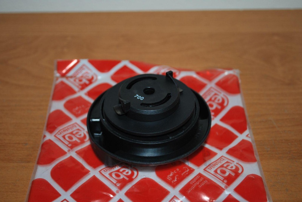 Febi 32918 крышка заливной масла Киев