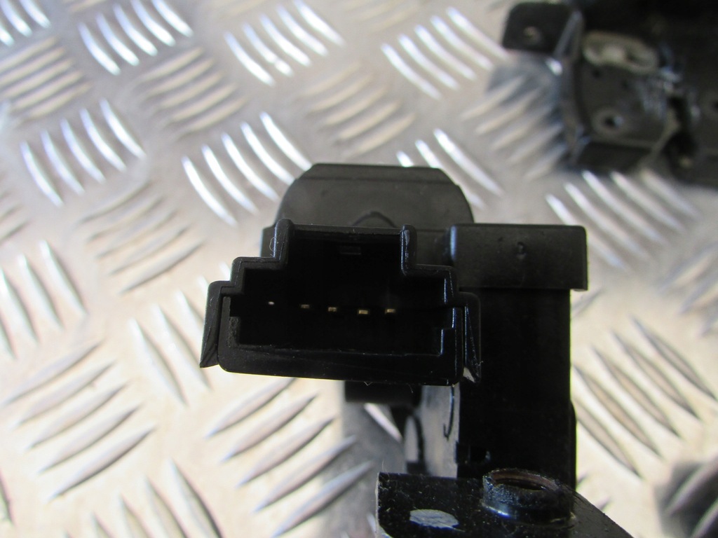 фото №5, Замок крышки задняя nissan qashqai j10 08r