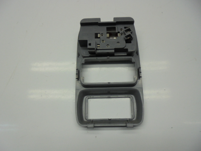 фото №2, Mercedes actros mp2 mp3 лампа салона кабины