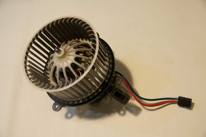 фото №8, Воздуходувка вентилятор porsche panamera 970 europa