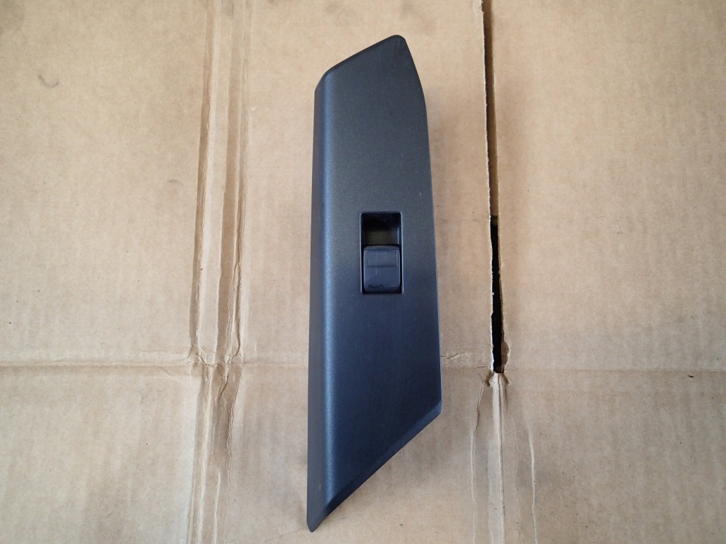 фото №1, Перемикач скло правий перед rav4 13r -