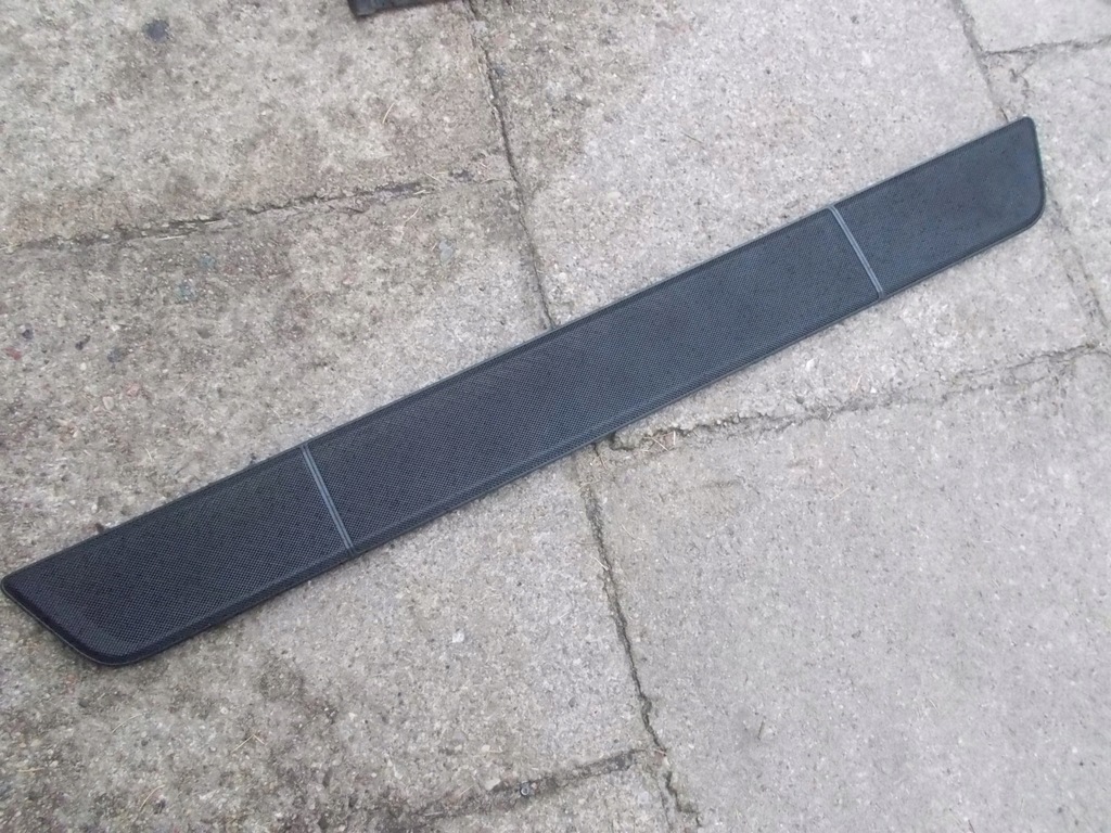 фото №1, Решётка полка задний mercedes w212 e-klasa