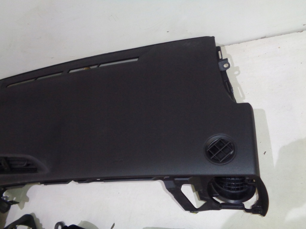 фото №2, Toyota yaris iii приборная панель подушки безопасности ремни комплект