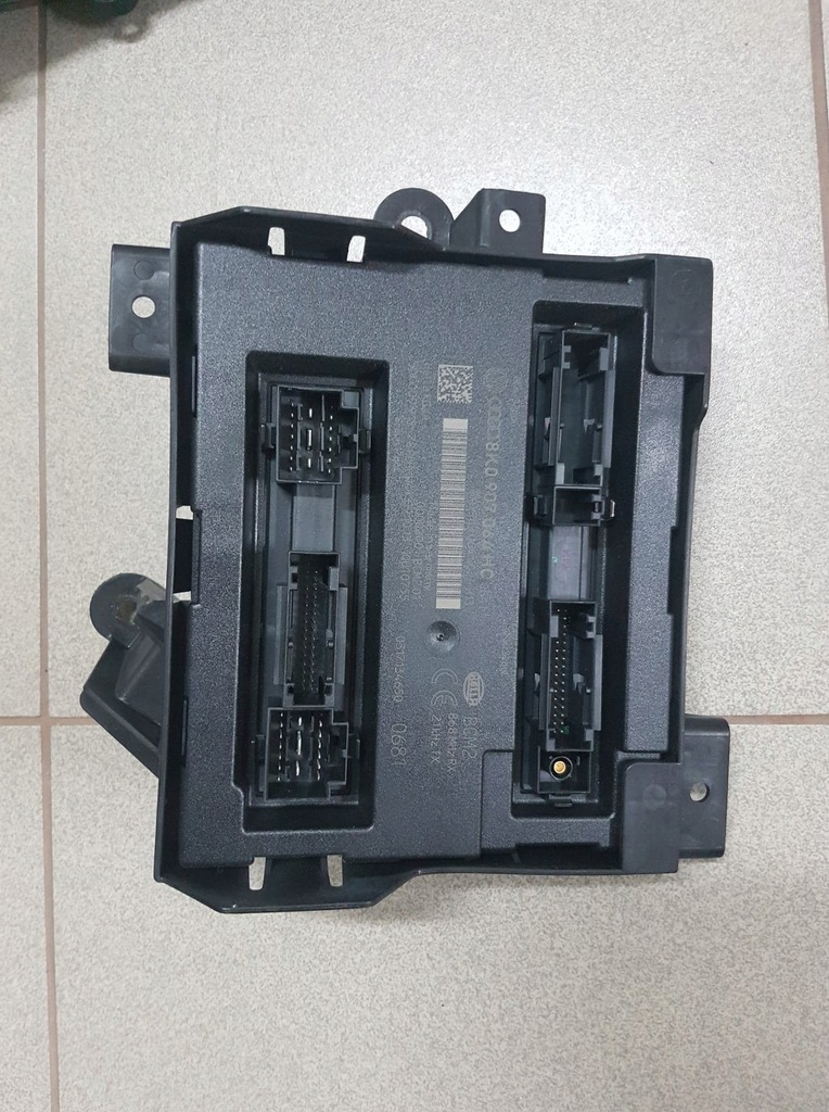 фото №1, Блок керування блок управління бортовою мережею audi a4 b8 lift 13r 8k0907063hc