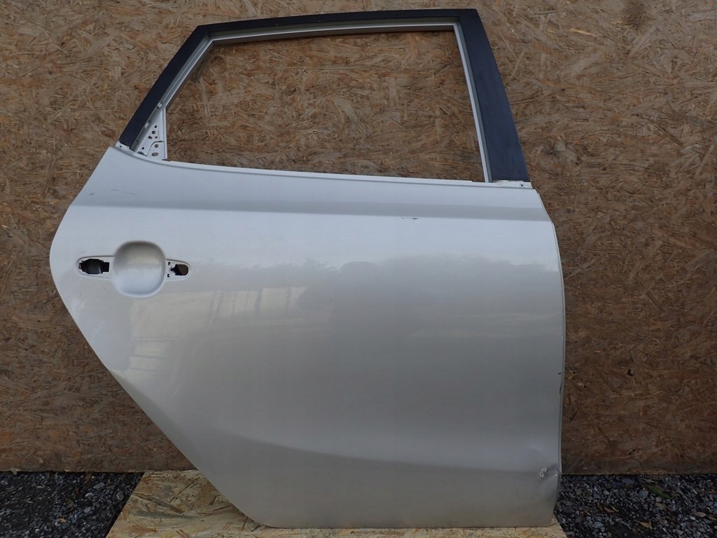 фото №1, Двері праве задні правий задня hyundai i30 07-12r hb