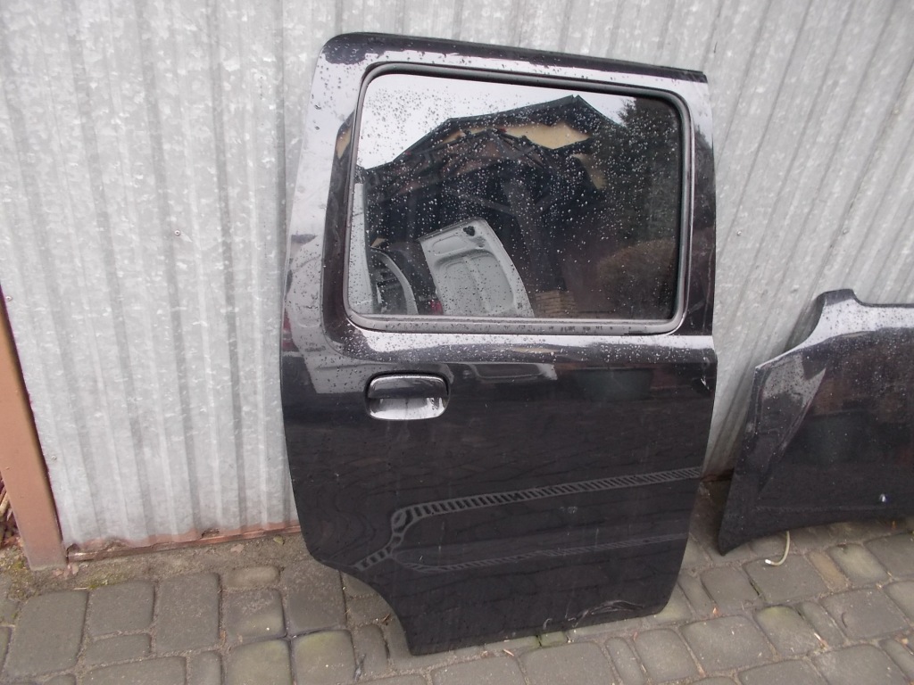 фото №1, Дверь agila чёрные z20r состояние bdb lift правое задняя