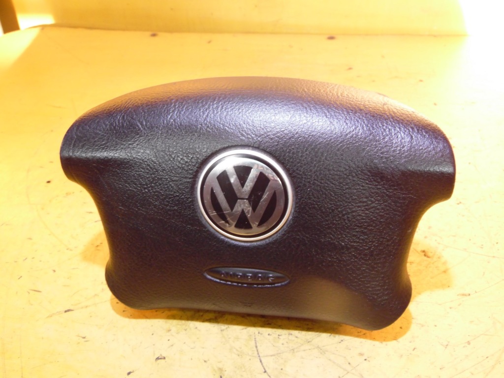 фото №1, Подушка руля подушка безопасности passat b5 3b0880201m