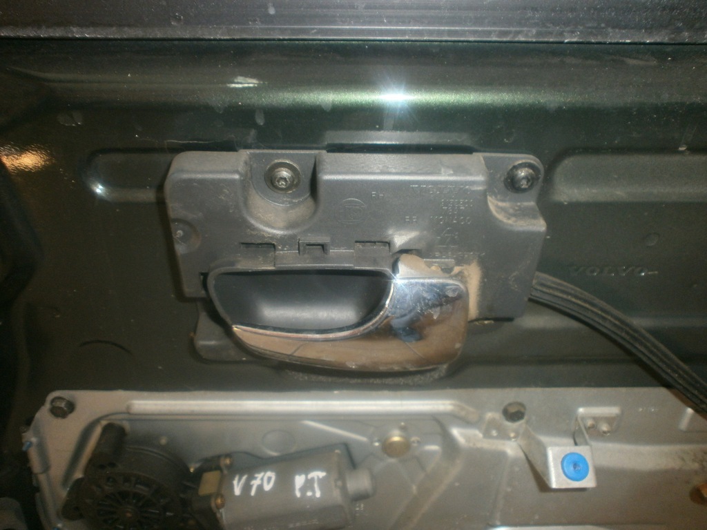 фото №1, Ручка внутрішня правий задня volvo v70 2000r