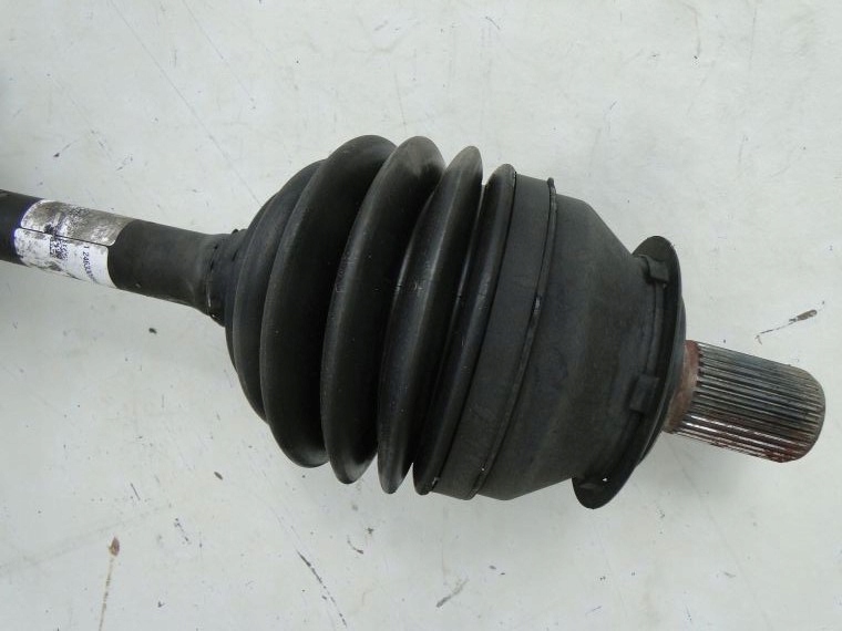 фото №8, Mercedes w176 w246 cla 117 приводной вал правая левая