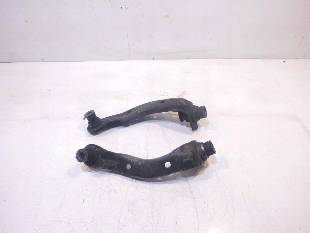 фото №1, Кронштейн підрамник clio iii правий 8200127321r